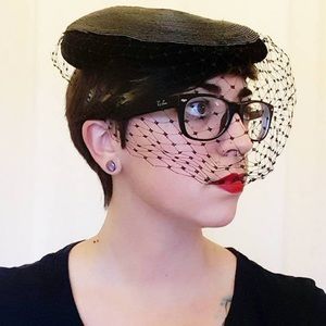 Meet your Posher, Jacqueline